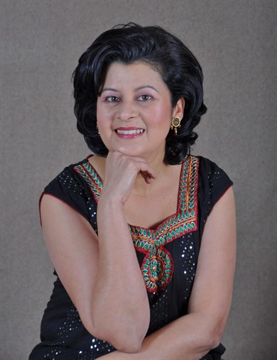 Smita Chandra - Smita's Spice Tins - portrait
