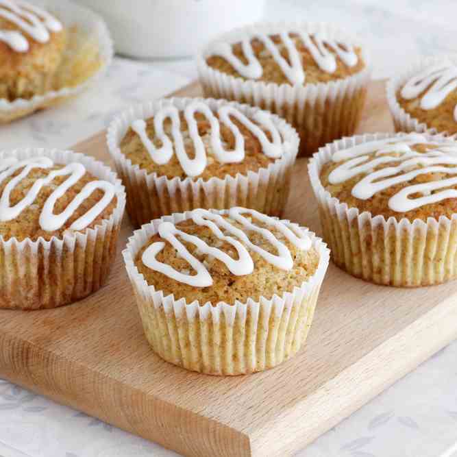 Orange Muffins with Oatmeal and Cinnamon