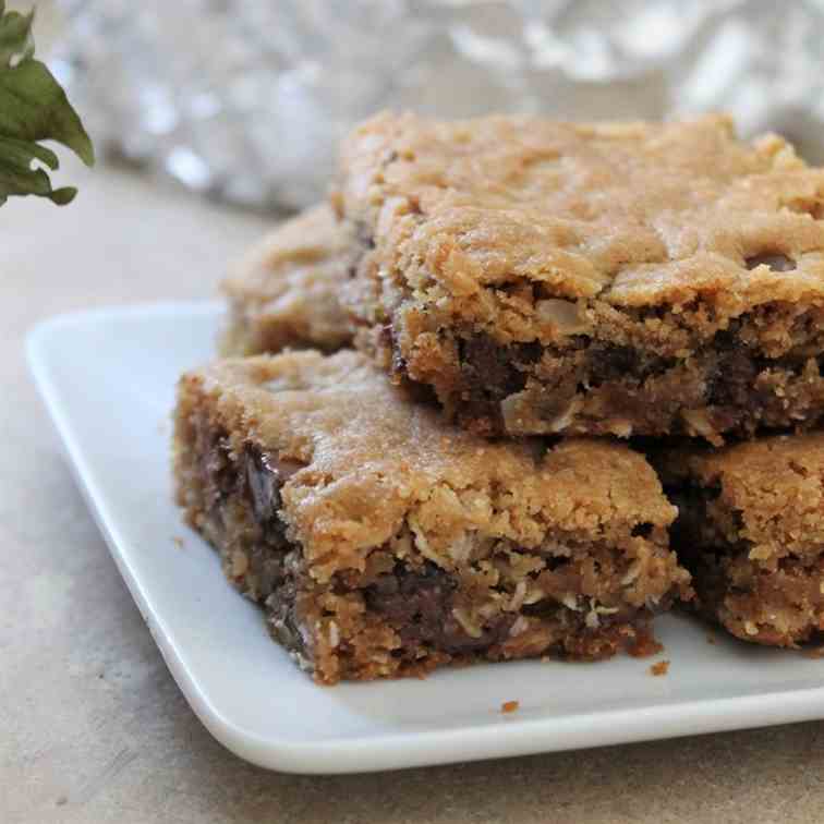 Peanut Butter and Chocolate Chip Oat Bars