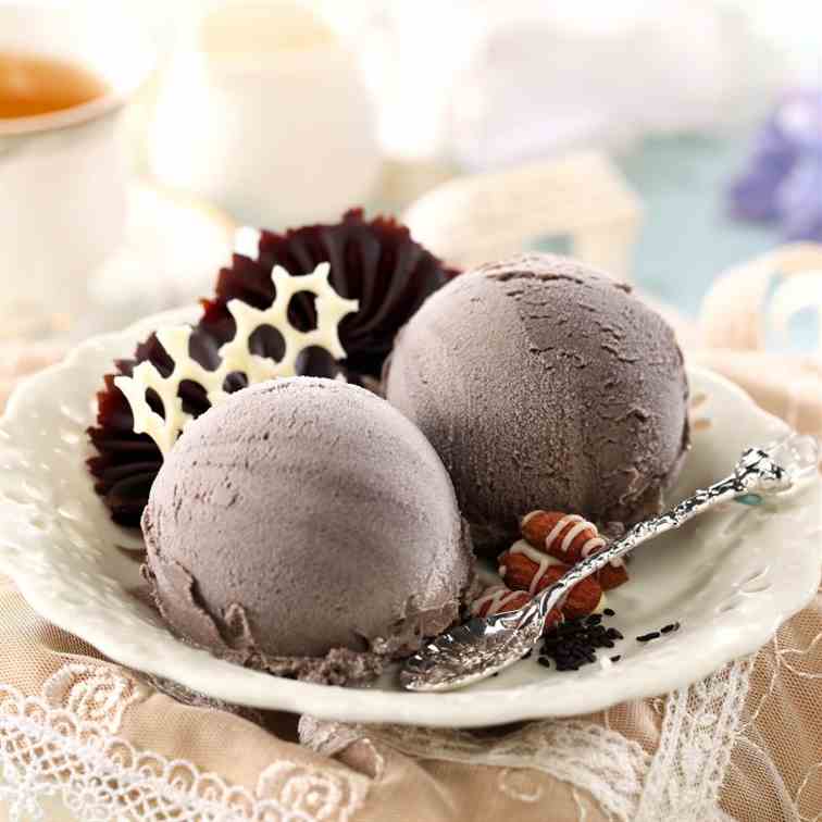 Black Sesame Ice-cream 