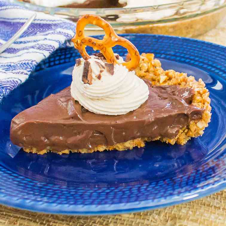 Chocolate Pie with Pretzel Crust