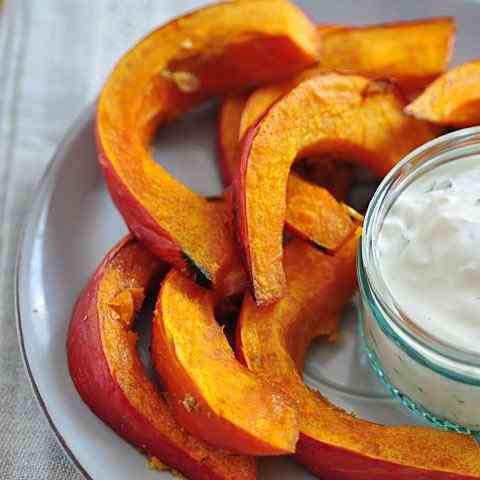 Whole 30 Oil Free Sticky Pumpkin Wedges