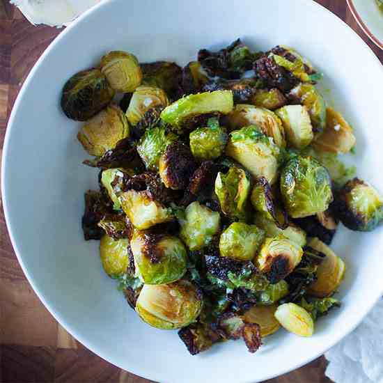 Sweet - Spicy Crispy Brussels Sprouts