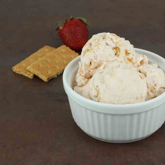 Strawberry Cheesecake Ice Cream 