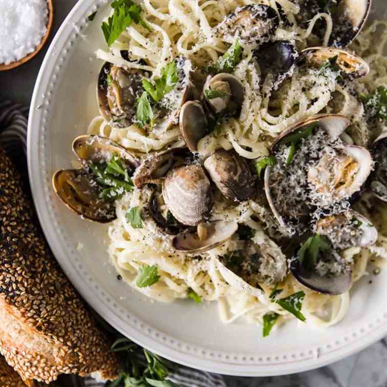 Champagne and Cream Clams with Linguini