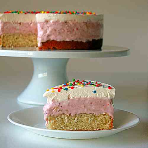 Strawberry cheesecake ice cream cake