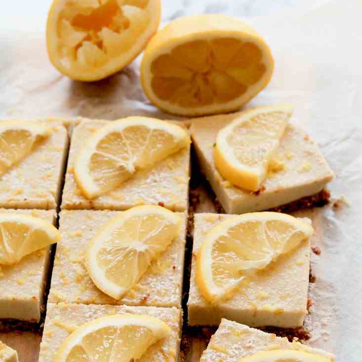 Raw Refreshing Vegan Lemon Cheesecake