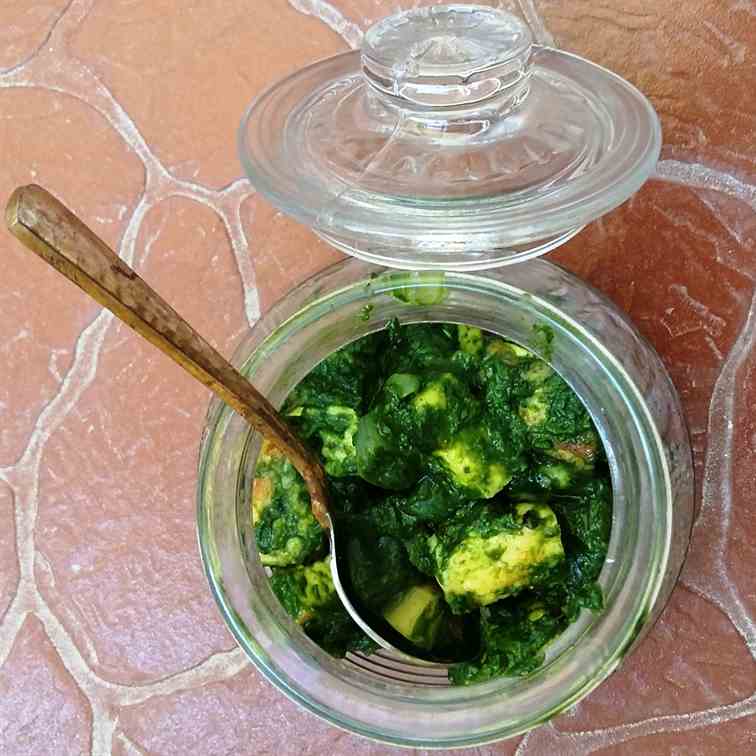 Palak Paneer - Cottage cheese with spinach