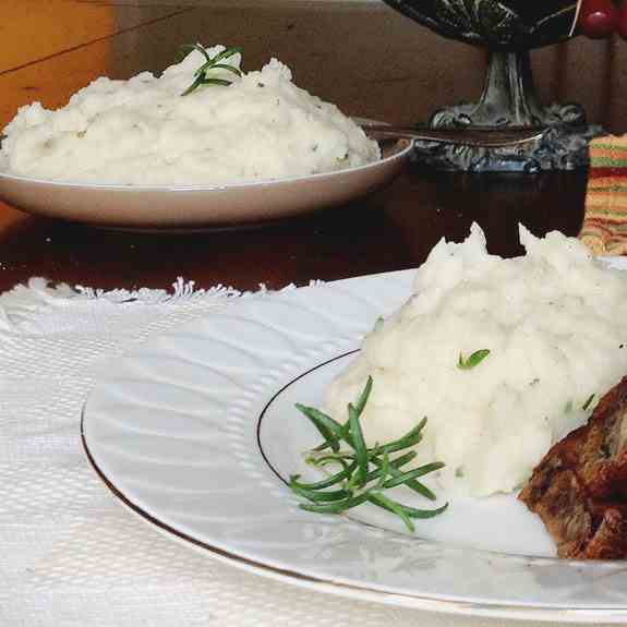 Rosemary and Garlic Mashed Potatoes