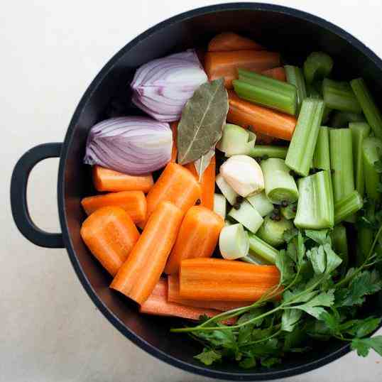 Simple vegetable stock