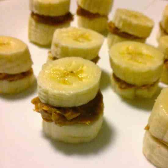 Banana Peanut Butter Bites