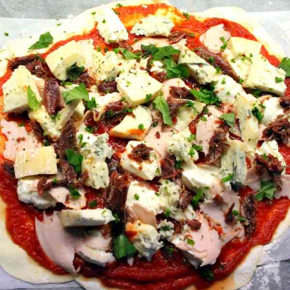 Pizza with Anchovies and lots of Cheese