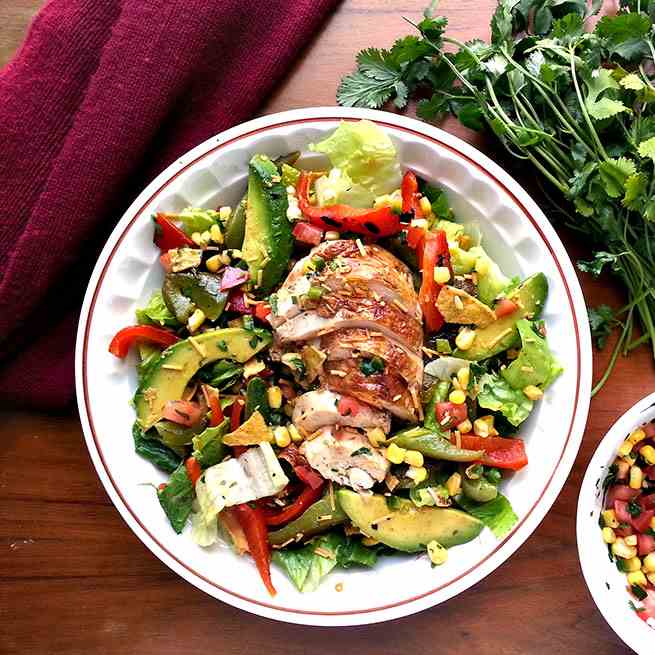 Chicken fajita salad