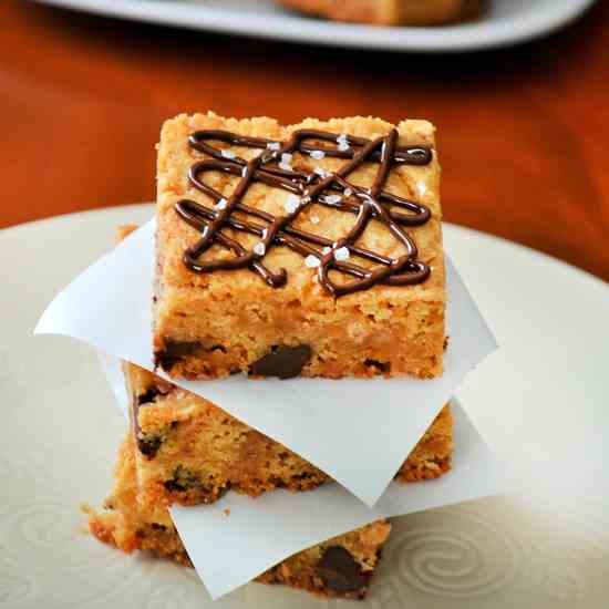 Chocolate Chip Toffee Cookie Bars
