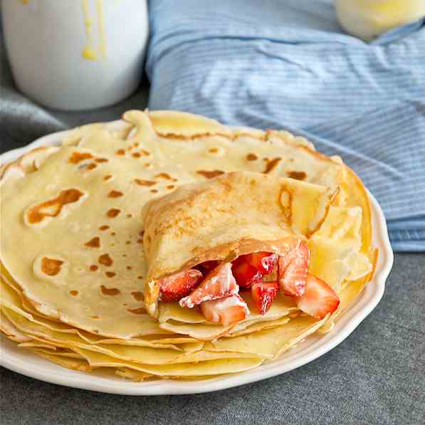 Crepes with lemon curd whipped cream