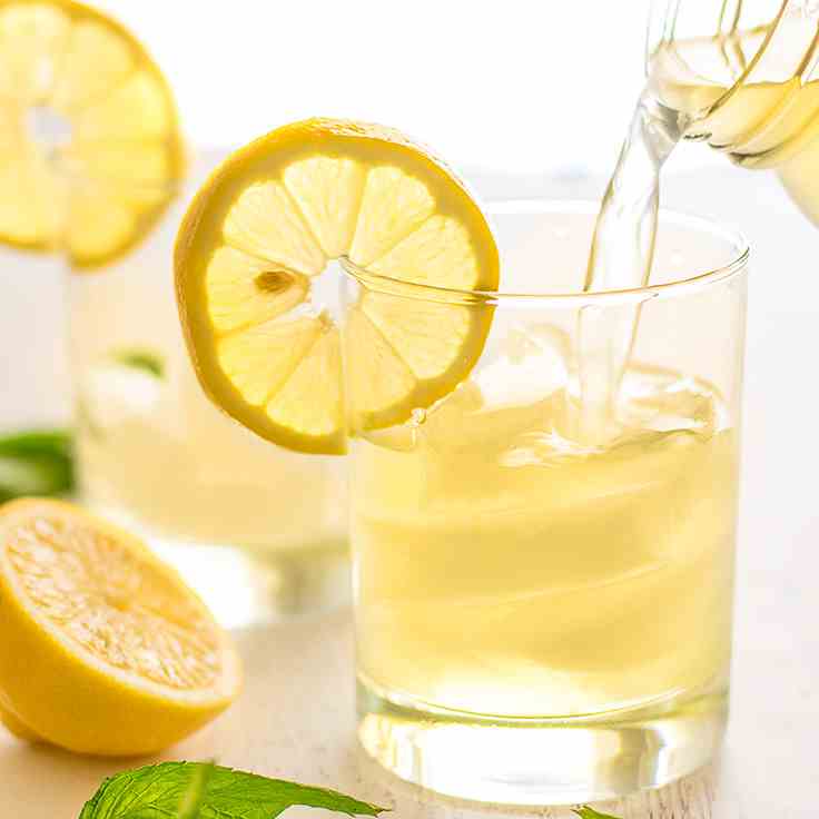 Homemade Lemonade for Two