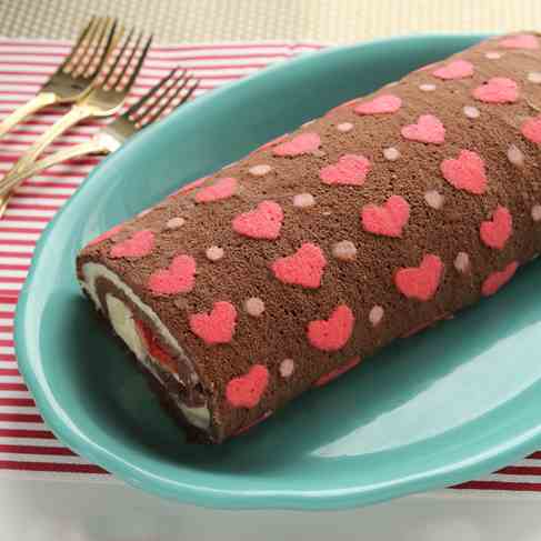 Patterned Cake Roll
