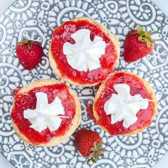 Strawberry Tres Leches Cupcakes