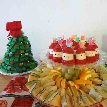  Christmas party fruit tray