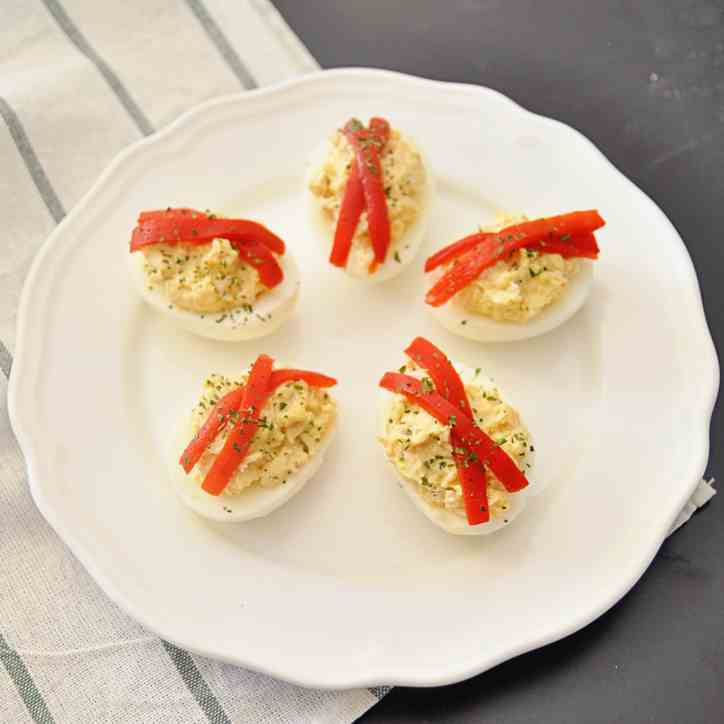 Spanish Deviled Eggs with Tuna 
