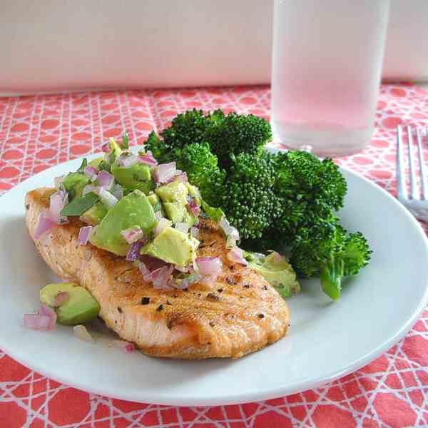 cayenne-rubbed salmon with avocado salsa