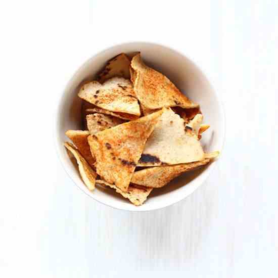 Spicy oven baked corn tortilla chips