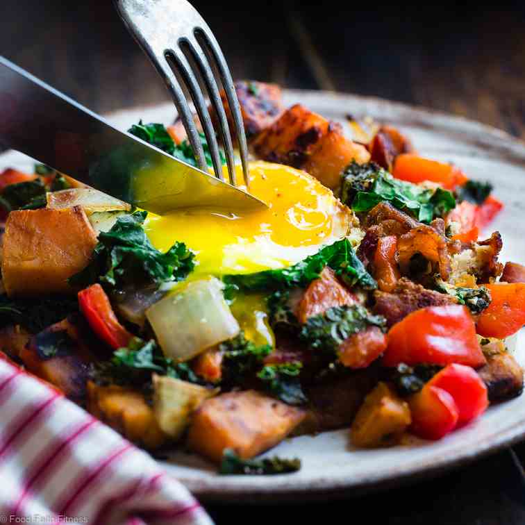 Healthy Paleo Sweet Potato Breakfast Hash