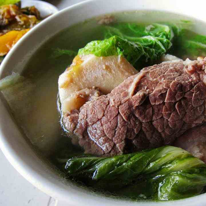 Nilagang Baka (Boiled Beef Stew)