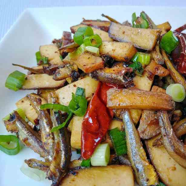 Spicy Tofu with Black Bean and Anchovies