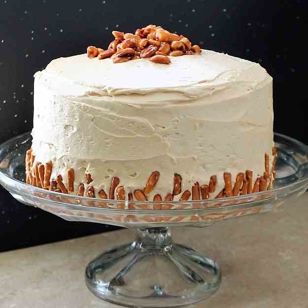 Peanut Butter Pretzel Cake