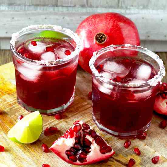 The Best Pomegranate Margarita