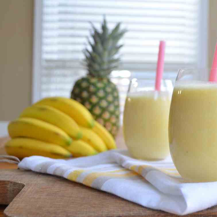 Banana-Pineapple Smoothie