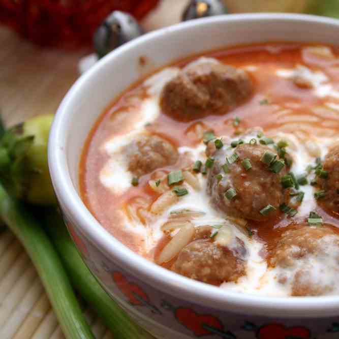 Paleo Meatball Soup In The Slow Cooker