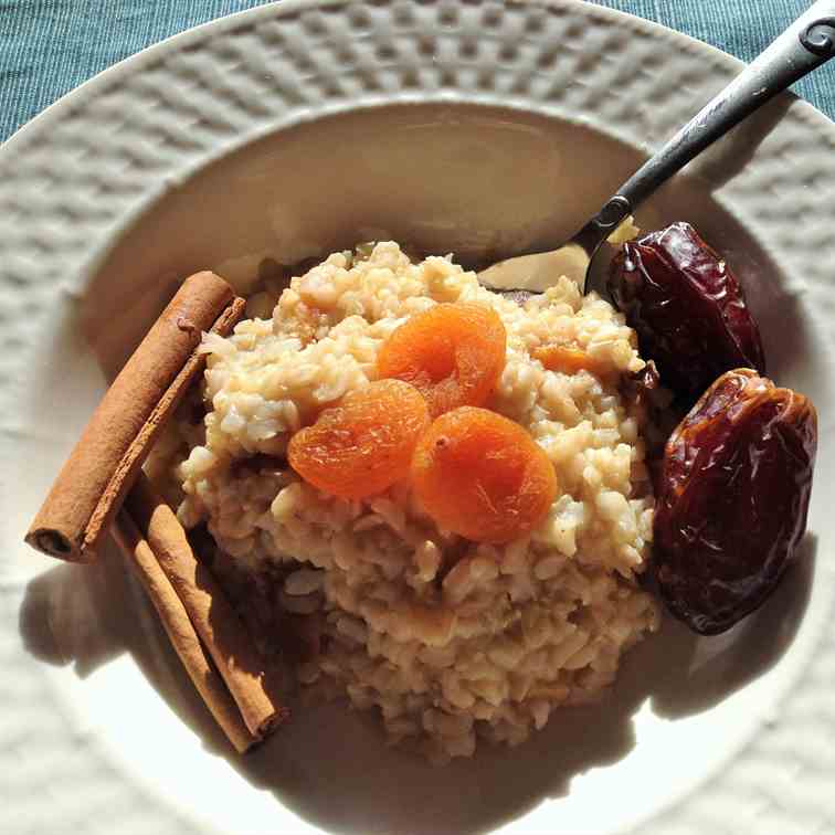 Congee with Dates and Spices