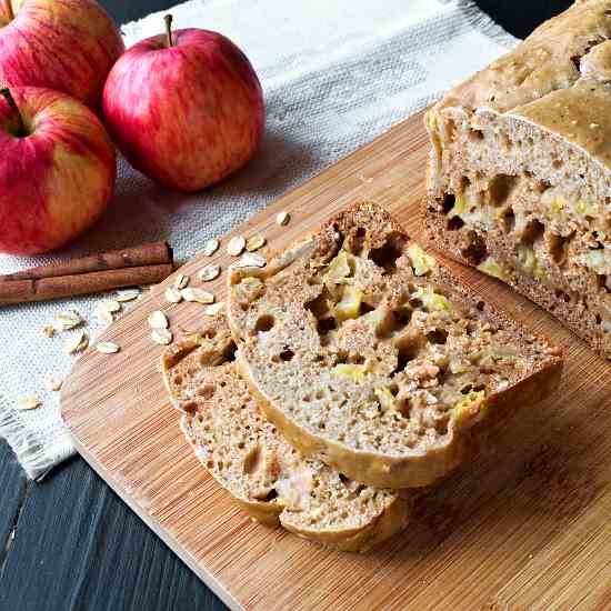 Apple cinnamon bread - oatmeal bread