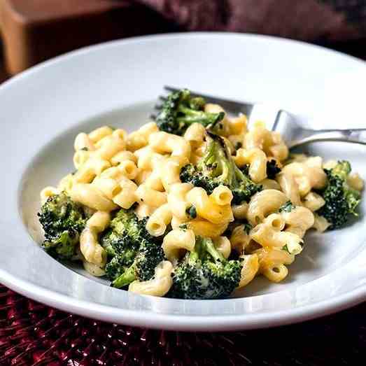 Roasted Broccoli Macaroni & Cheese