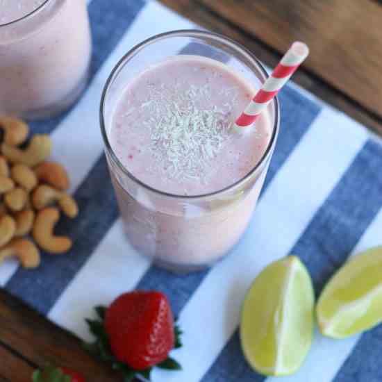 Strawberry, Coconut & Lime Smoothie