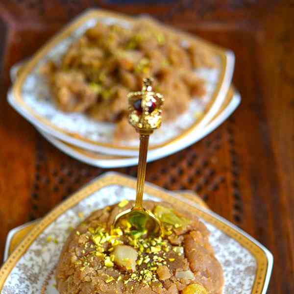 Atte Ka Halwa | Wheat Flour Halwa