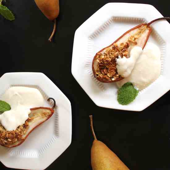 Baked Pears with Ricotta Yogurt Cream