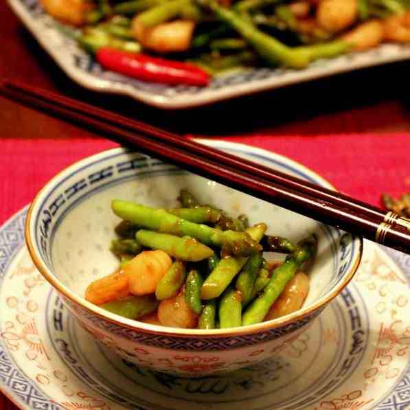 Chinese fried Thai Asparagus with Shrimps