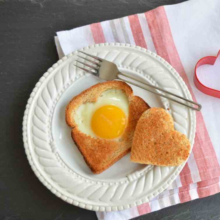 Valentine Heart-Shaped Egg in Toast 
