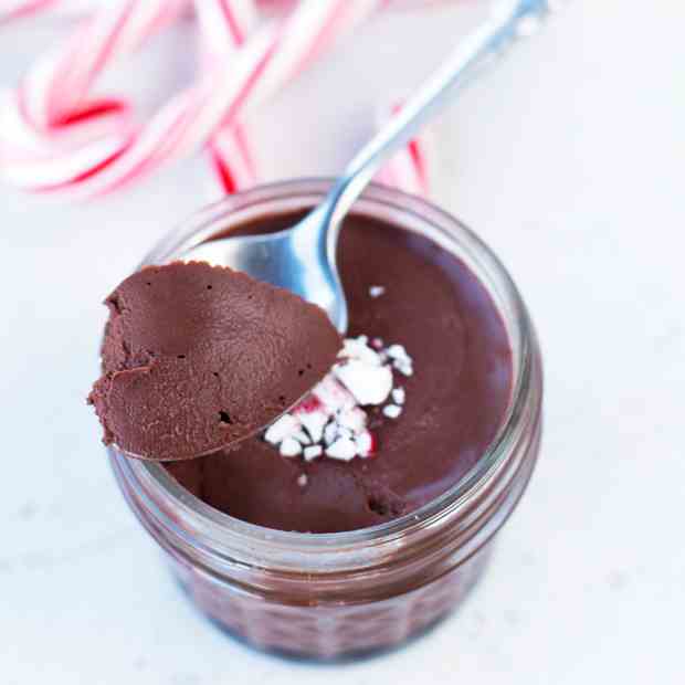3-Ingredient Dark Chocolate Peppermint Mou