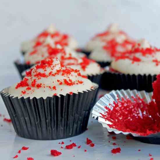 Red Velvet Cupcakes (10)