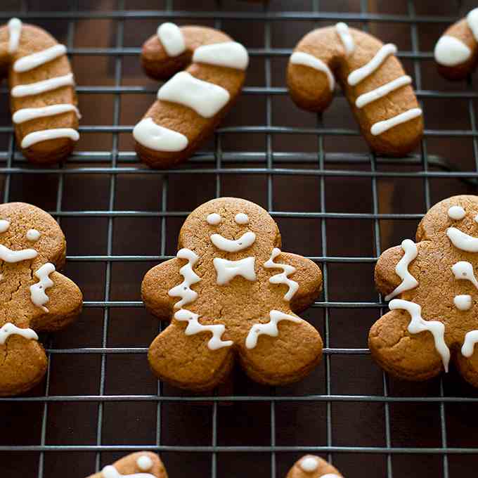 Small-batch Gingerbread Cookies