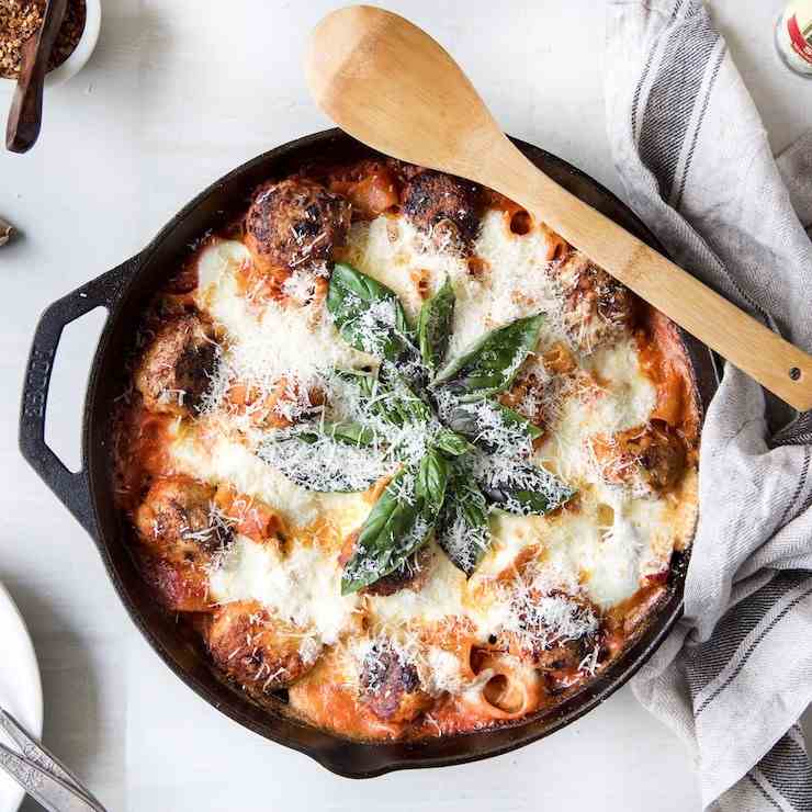 One-pan chicken parm meatball bake