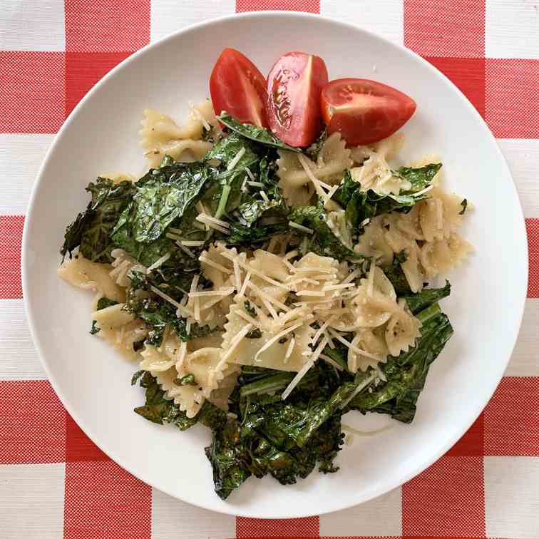 Grilled Caesar pasta Salad with Kale