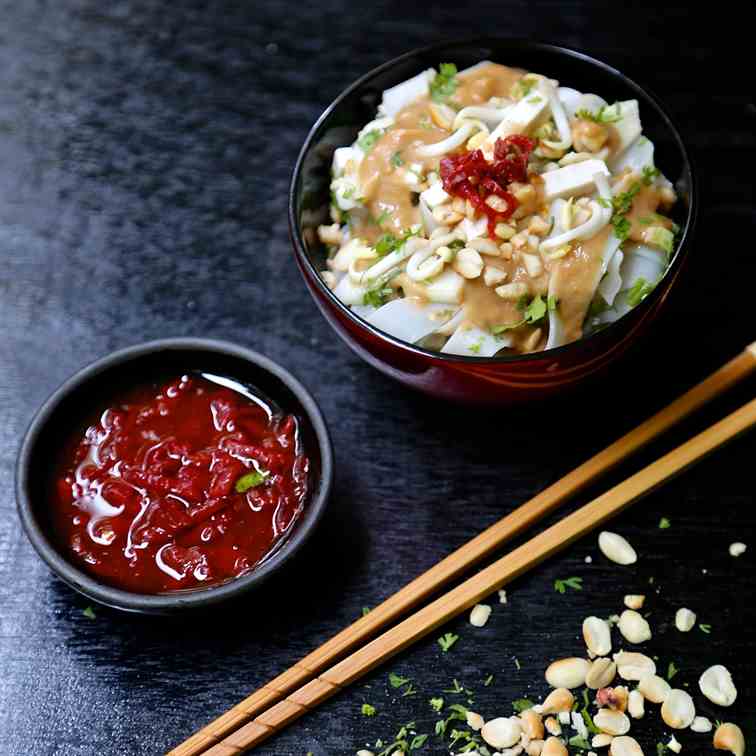 Rice Noodles with Peanut Sauce