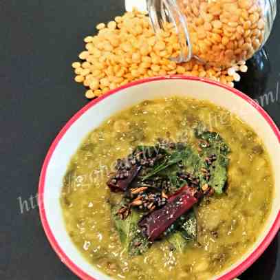 Boiled spinach with lentils