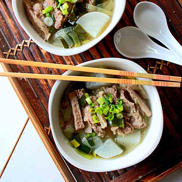 Beef brisket in clear broth