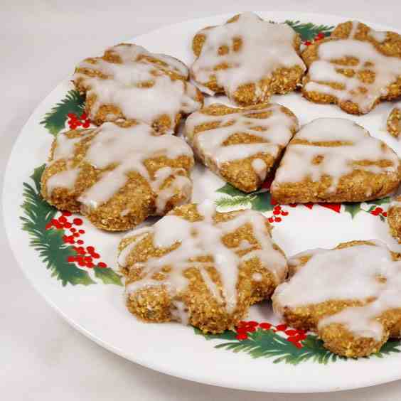 Vegan Christmas Gingerbread Cookies